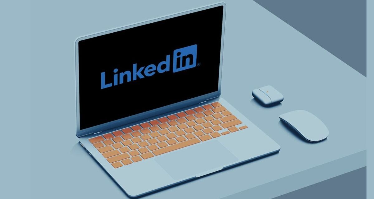 How to stay anonymous on LinkedIn