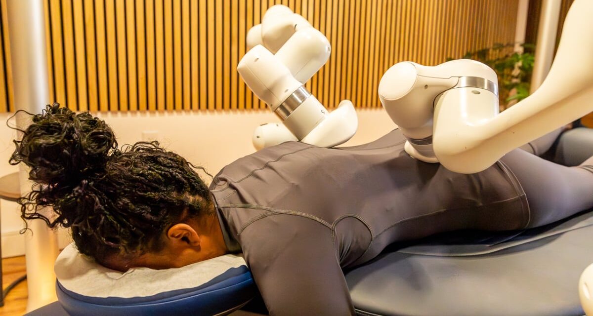 Aescape’s AI robot massaged my back and butt: 5 reasons I’m quitting human masseuses