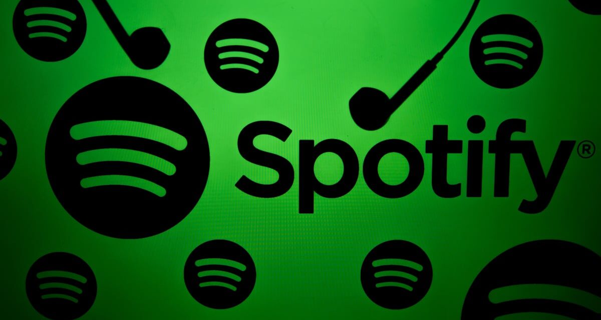 Universal Music Group expands partnership with Spotify after pulling music from TikTok